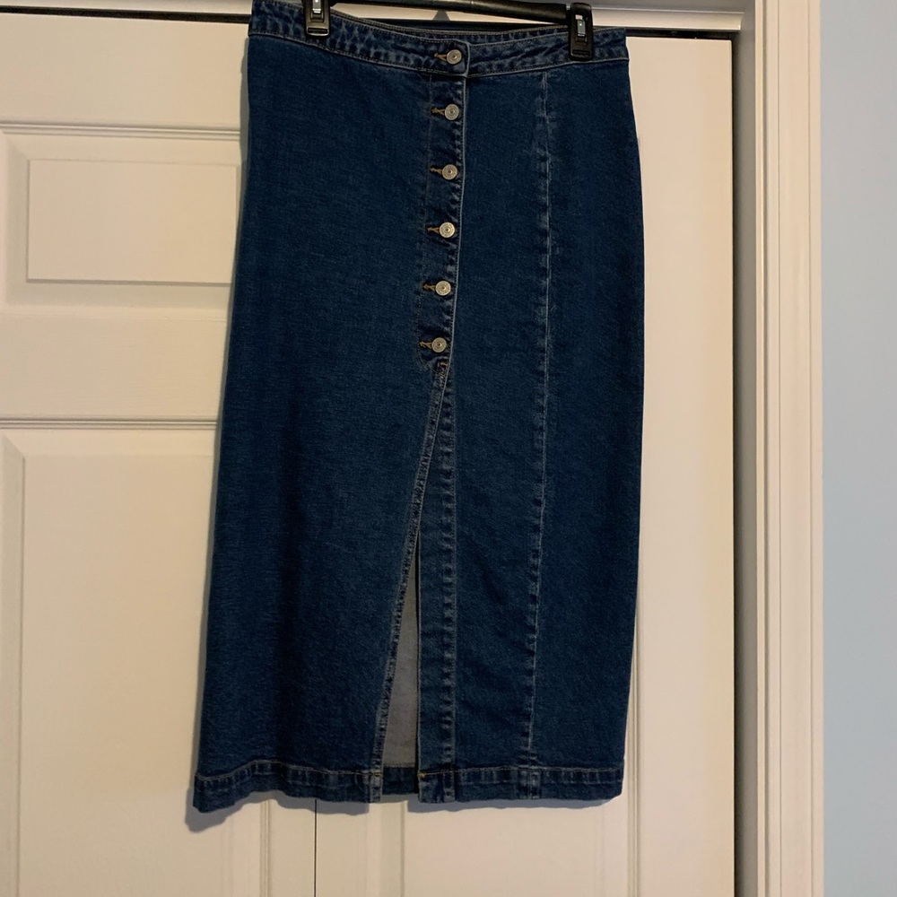 Denim skirt